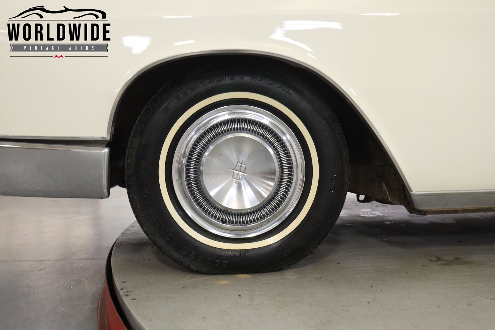 1967 Lincoln Continental - photo 12