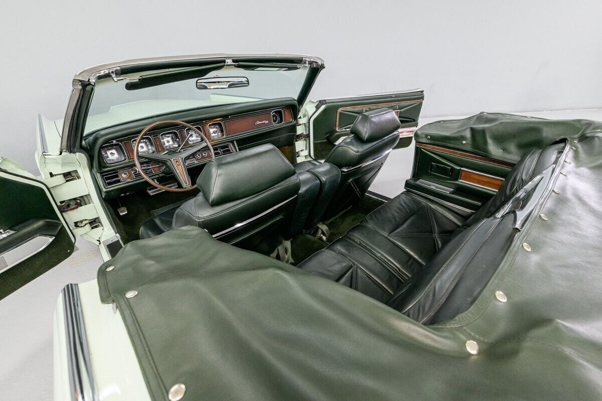 1971 Lincoln Continental Mark III - photo 12