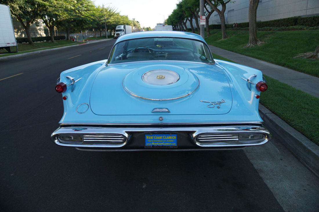 1957 Chrysler Imperial Crown South Hampton 392/345HP V8 4 Door H - photo 11