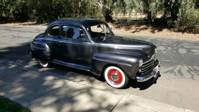 1947 Ford Deluxe - photo 3