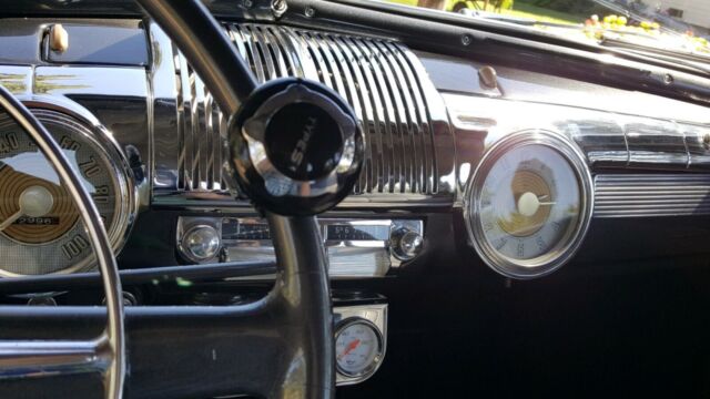 1947 Ford Deluxe - photo 4