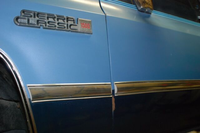 1985 GMC Suburban Sierra Classic - photo 13