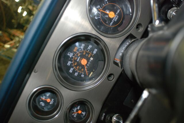 1985 GMC Suburban Sierra Classic - photo 5
