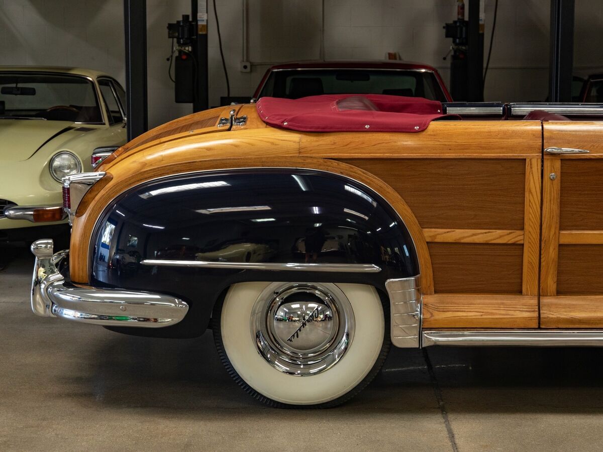 1948 Chrysler Town & Country 2 Door Convertible Coupe - photo 2