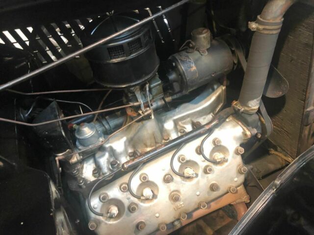 1935 Ford 48 COUPE RUMBLE SEAT - photo 12