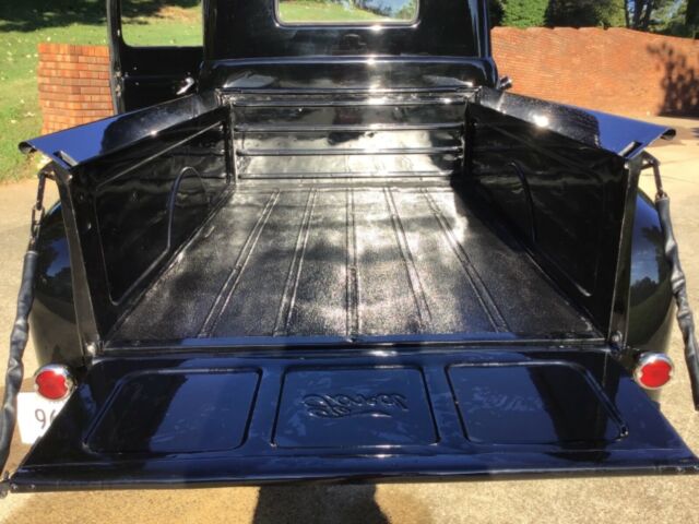 1948 Ford 1/2 Ton Pickup - photo 11