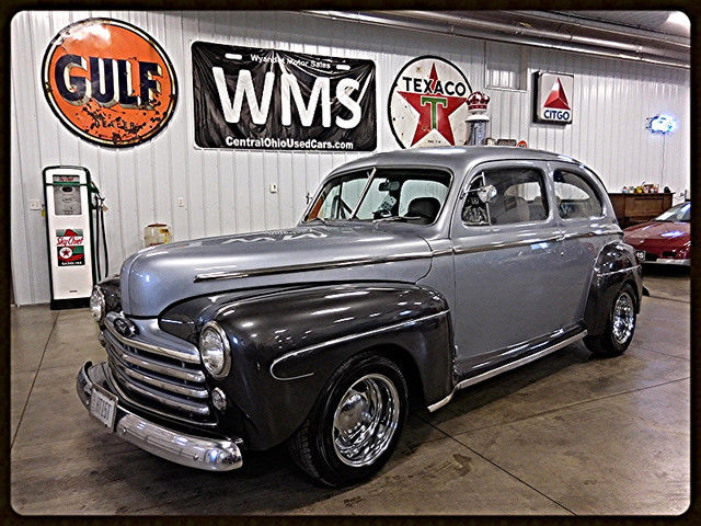 48 Silver 2 Door 302 C4 Sedan 8.8 Classic Custom Show Car WMS Auto V8 Mustang 1948 Ford Super Deluxe