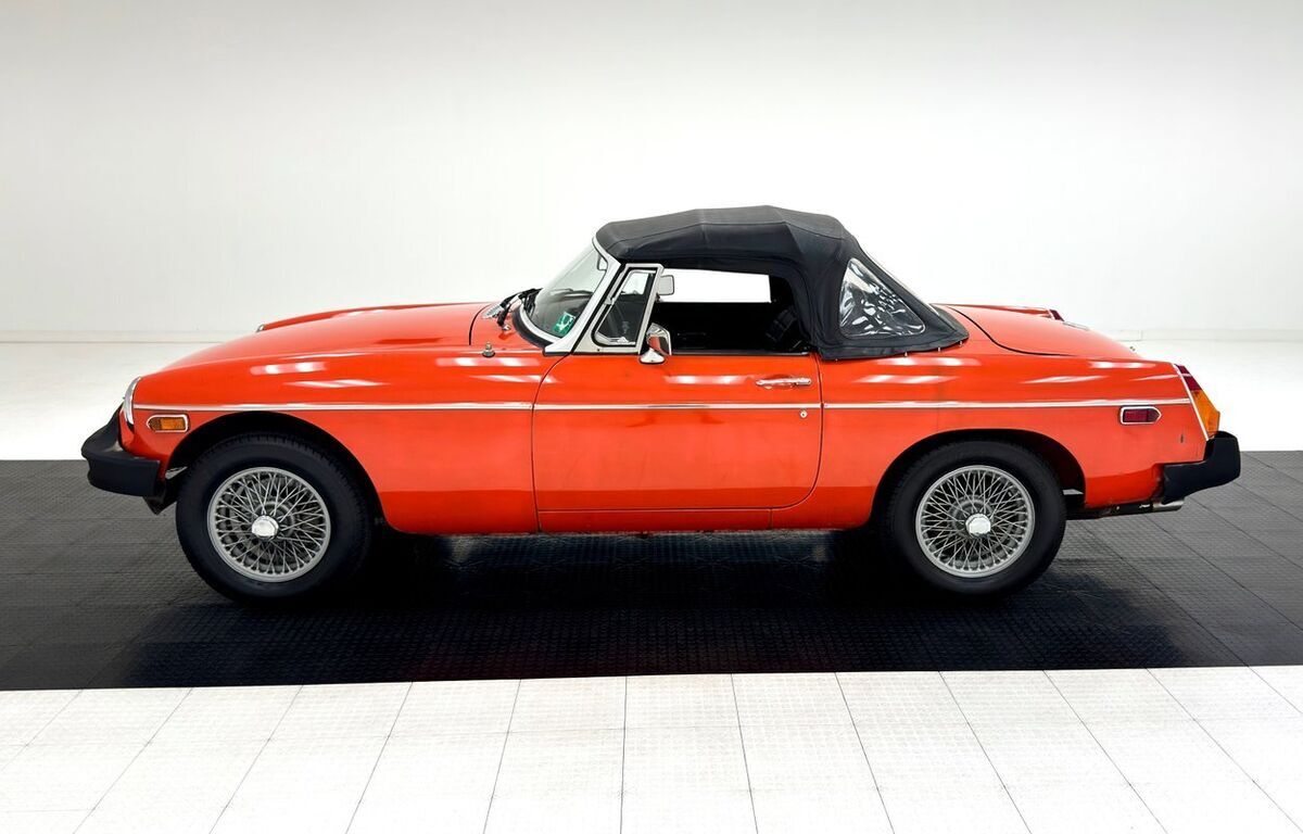 1979 MG MGB Roadster - photo 3