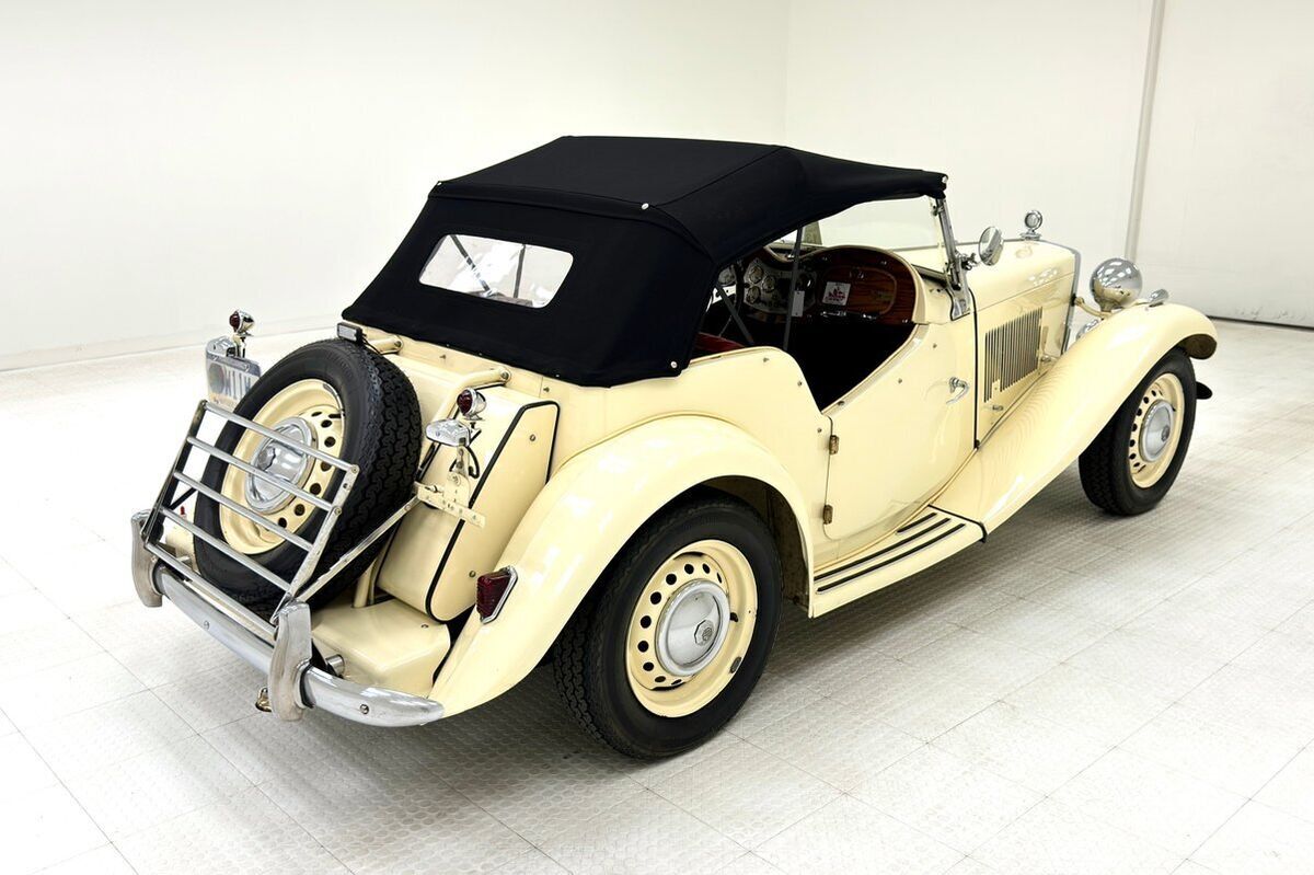 1952 MG T-Series Roadster - photo 8