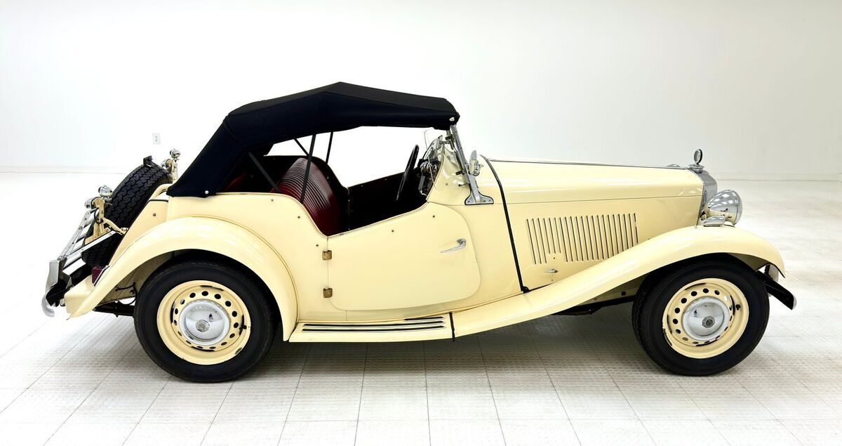 1952 MG T-Series Roadster - photo 9