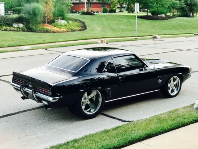 1969 Chevrolet Camaro - photo 9