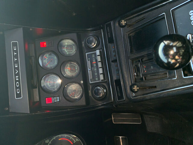 1969 Chevrolet Corvette L36 with 427 v8 390HP 4 speed - photo 11
