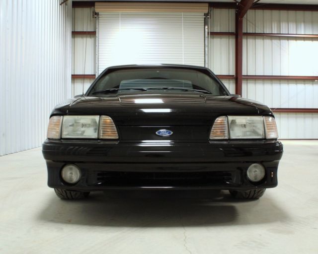 1990 Ford Mustang GT - photo 10