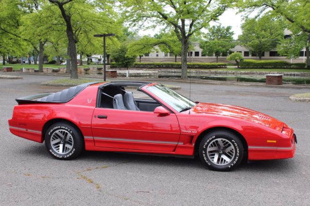 1986 Pontiac Firebird Trans Am - photo 8