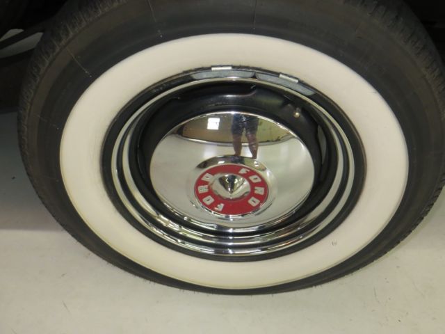 1949 Ford Coupe - photo 12