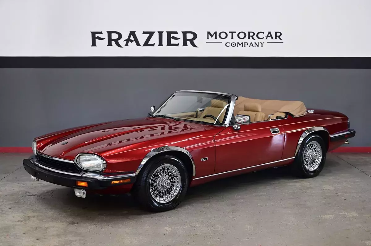 49,901 mile 4.0 6 cyl decades long ownership with service documentation 1993 Jaguar XJS CONVERTIBLE