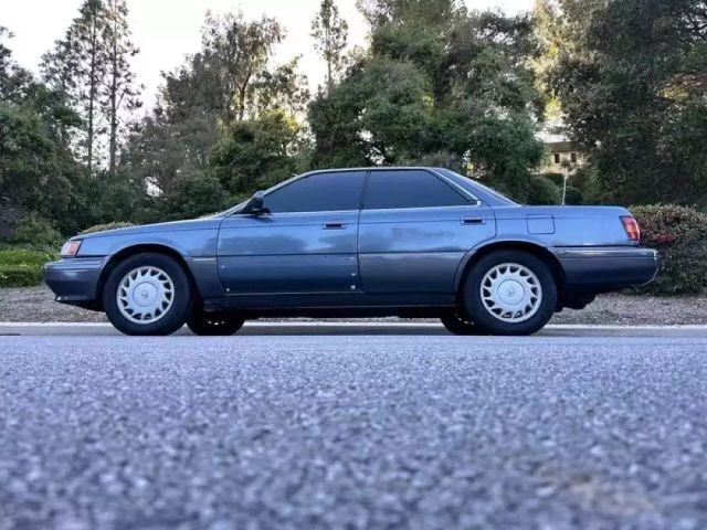 1990 Lexus ES 4D Sedan - photo 7