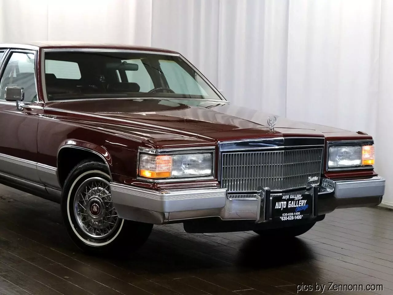 1992 Cadillac Brougham 4dr Sedan - photo 2
