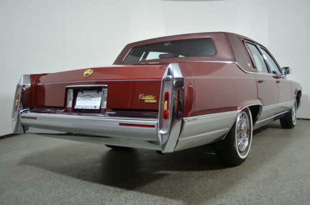 1990 Cadillac Brougham 4dr Sedan - photo 5