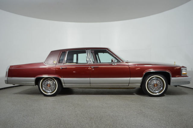 1990 Cadillac Brougham 4dr Sedan - photo 6