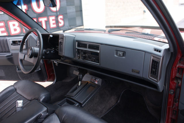 1991 Chevrolet S-10 4dr Wagon LT 4WD - photo 10