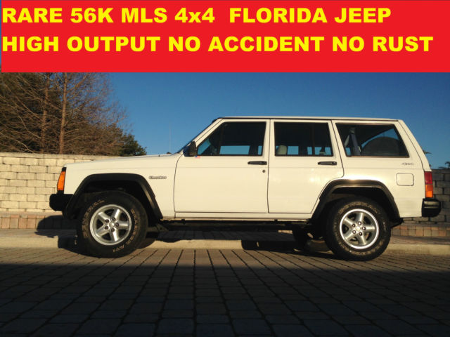 4WD HIGH OUTPUT LOW FLORIDA MILES AMAZING VERY GOOD CONDITION INSIDE OUT 1994 Jeep Cherokee 4X4 RARE LOW 56600 ORIGINAL MILES NO RUST