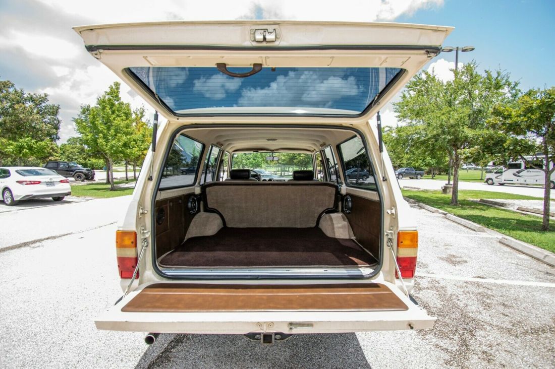 1987 Toyota Land Cruiser FJ60 - photo 8