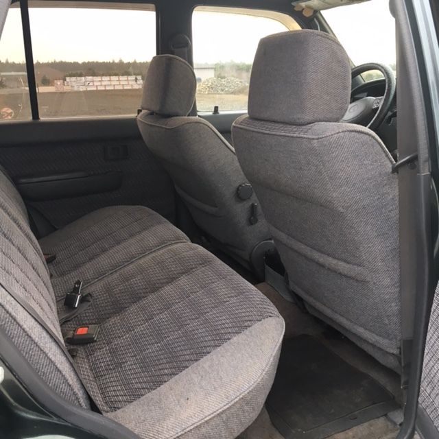 1990 Toyota 4Runner SR5 Sport Utility 4-Door - photo 12