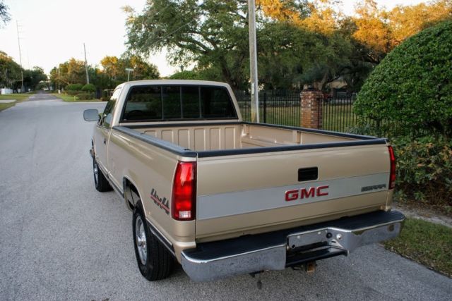 1989 GMC Sierra 1500 SLE 4x4 K1500 - photo 4