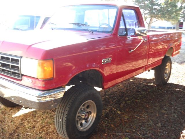 4X4 4 SPEED 8FT BED 1987 Ford F-250 CUSTOM