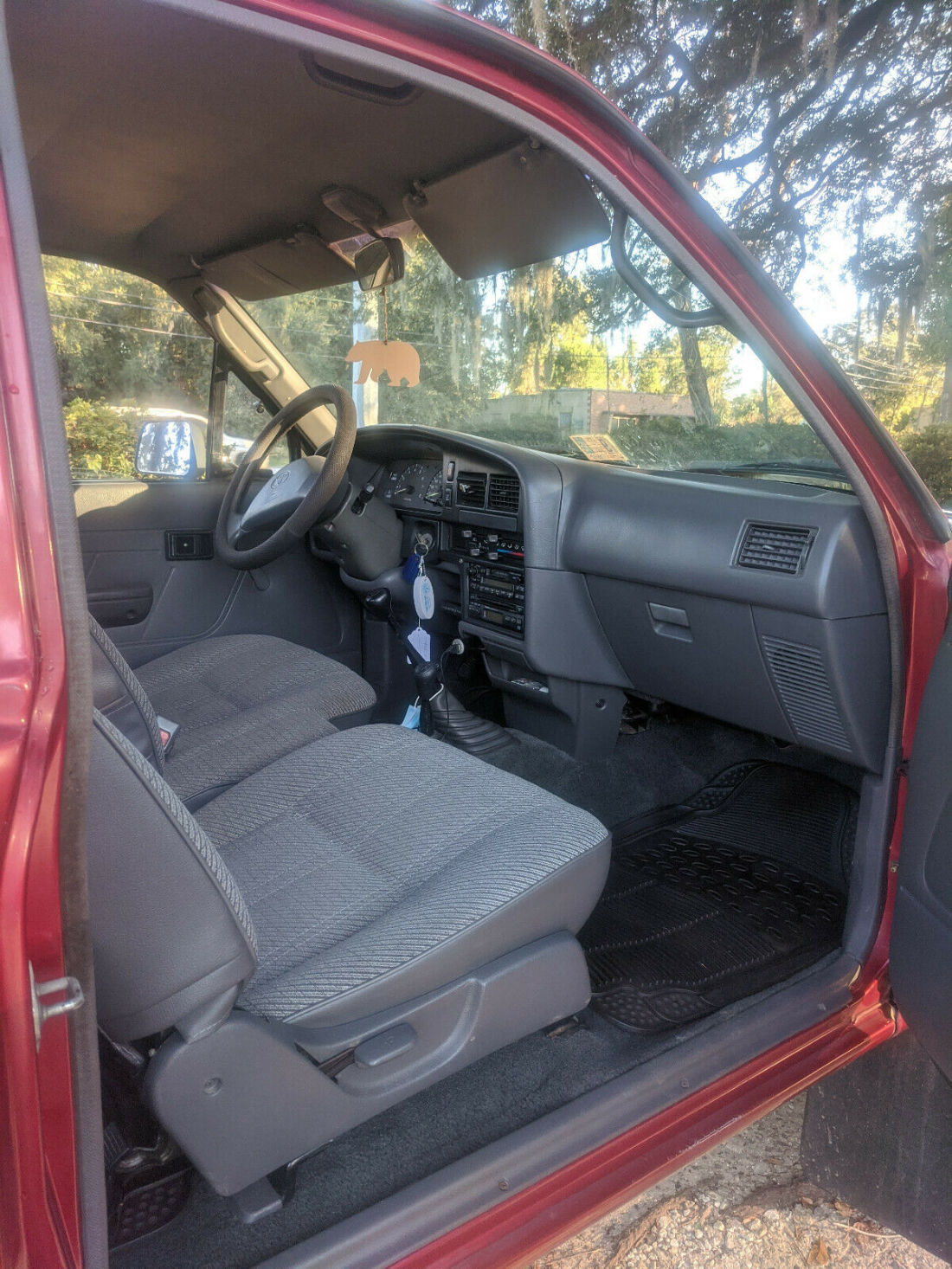 1993 Toyota Pickup - photo 13