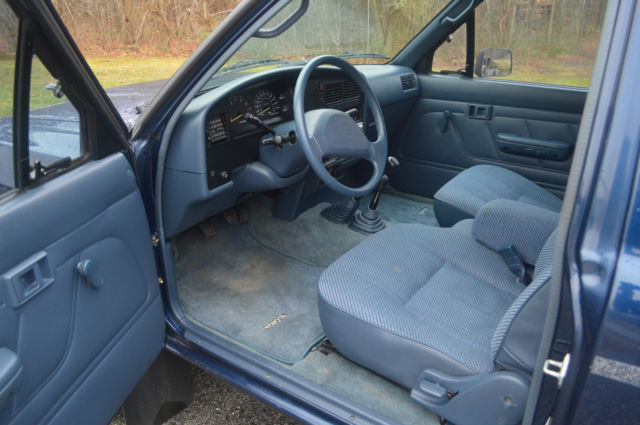 1994 Toyota Tacoma DX - photo 10