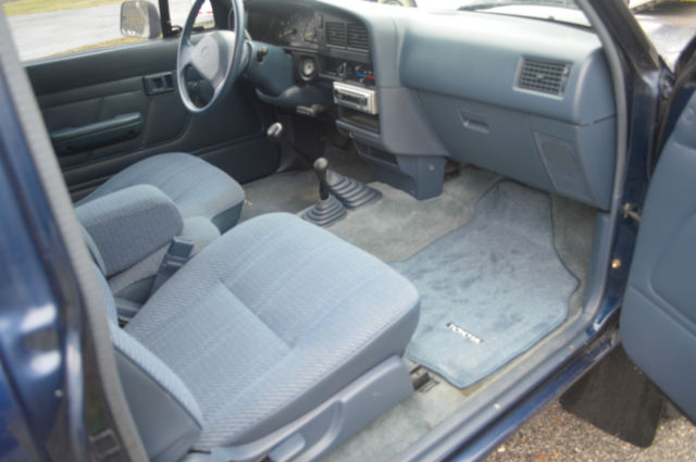 1994 Toyota Tacoma DX - photo 13