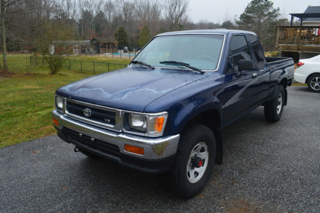 1994 Toyota Tacoma DX - photo 2