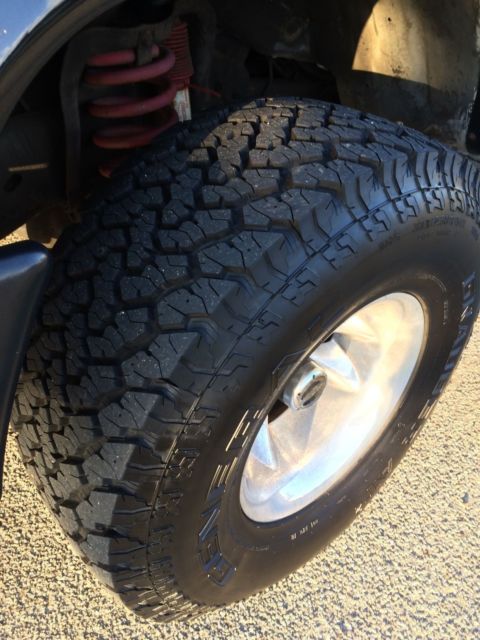 1983 Ford Bronco Custom Sport Utility 2-Door - photo 10