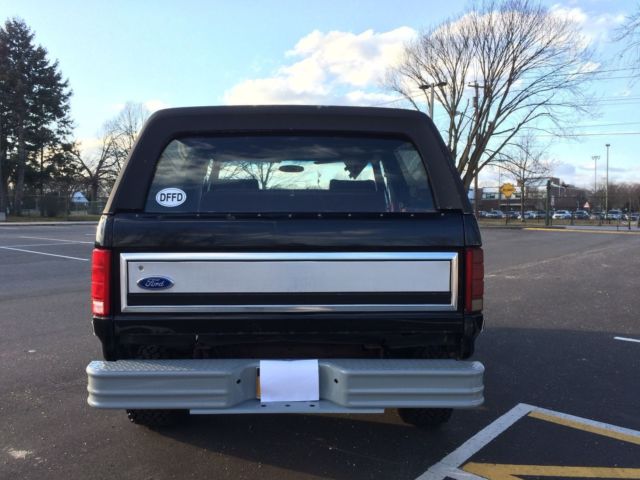 1983 Ford Bronco Custom Sport Utility 2-Door - photo 5