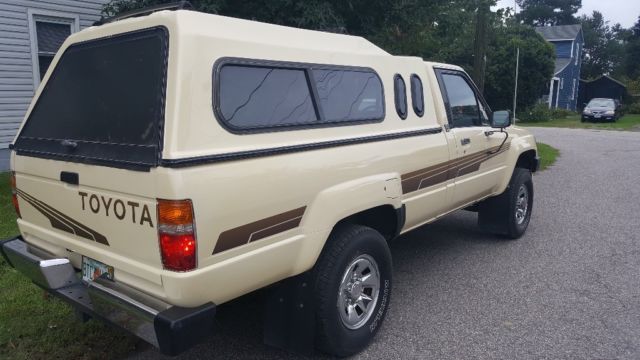 1986 Toyota Pickup SR5 - photo 7
