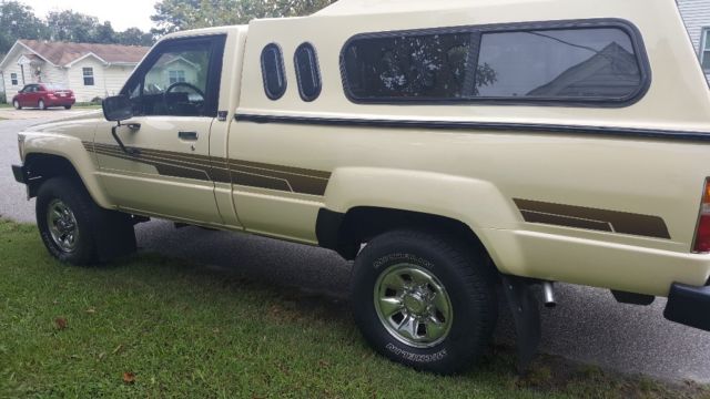 1986 Toyota Pickup SR5 - photo 8