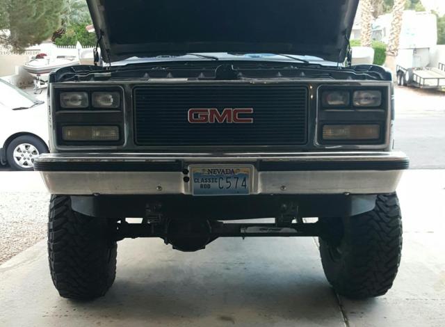 1990 GMC Suburban - photo 2