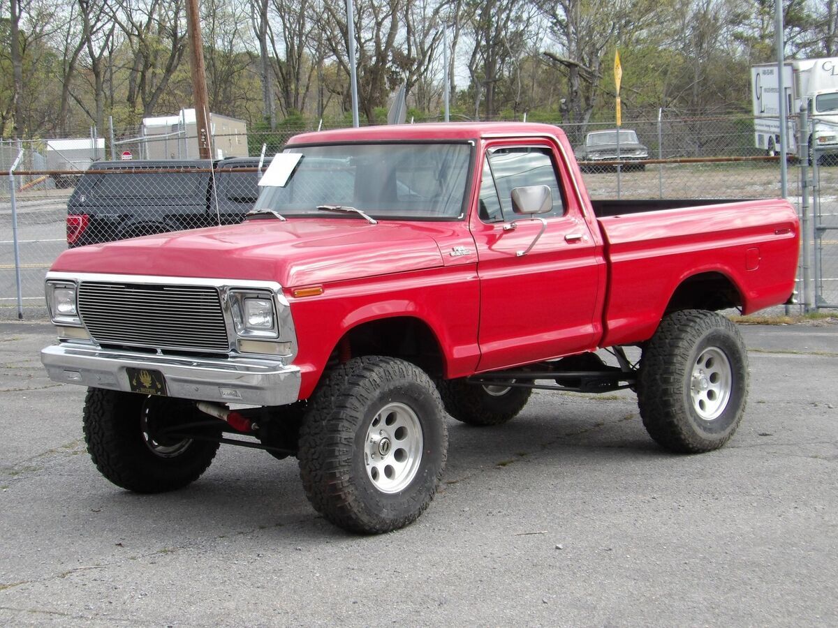 1979 Ford F-150 Short Bed 4x4 - photo 8
