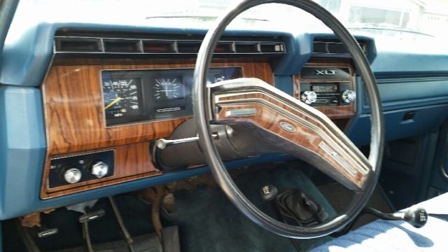1984 Ford F-250 XLT - photo 3