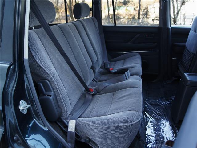 1994 Toyota Land Cruiser Base Sport Utility 4-Door - photo 6