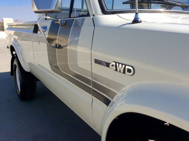 1982 Toyota Pickup Other Tacoma HiLux - photo 11
