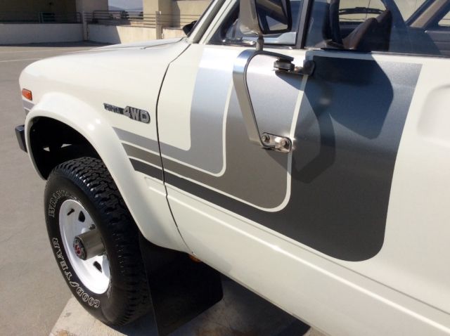 1982 Toyota Pickup Other Tacoma HiLux - photo 9