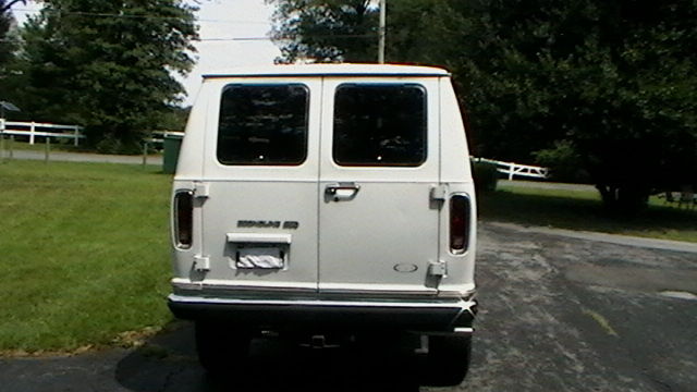 1991 Ford E-Series Van ECONOLINE XLT - photo 4