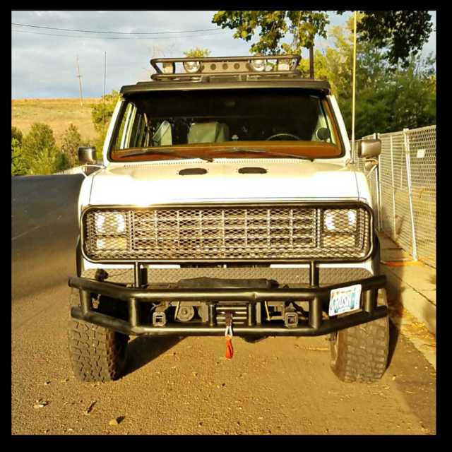 1982 Ford E-Series Van SAFARI - photo 2