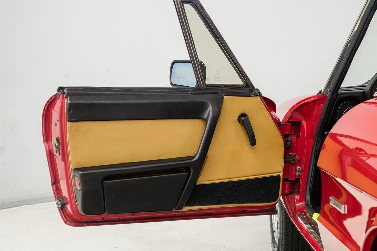 1987 Alfa Romeo Spider Veloce - photo 10