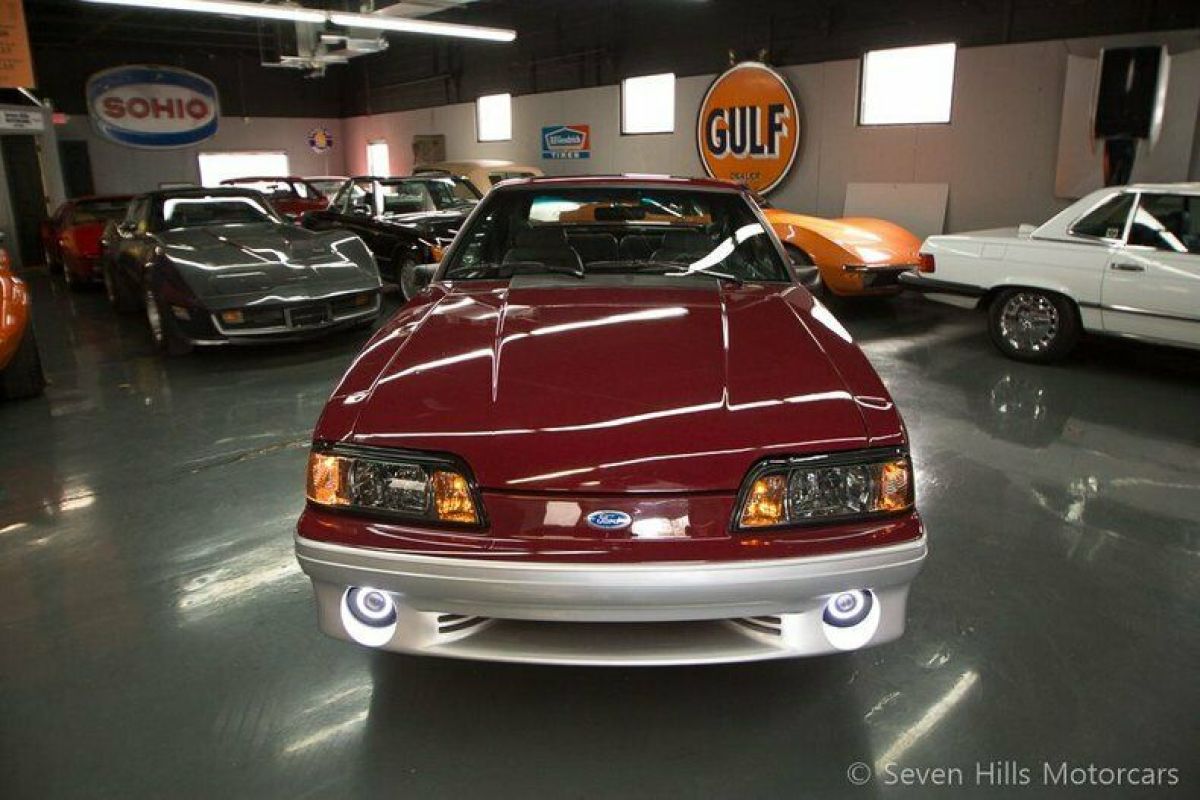 1993 Ford Mustang GT Hatchback - photo 4