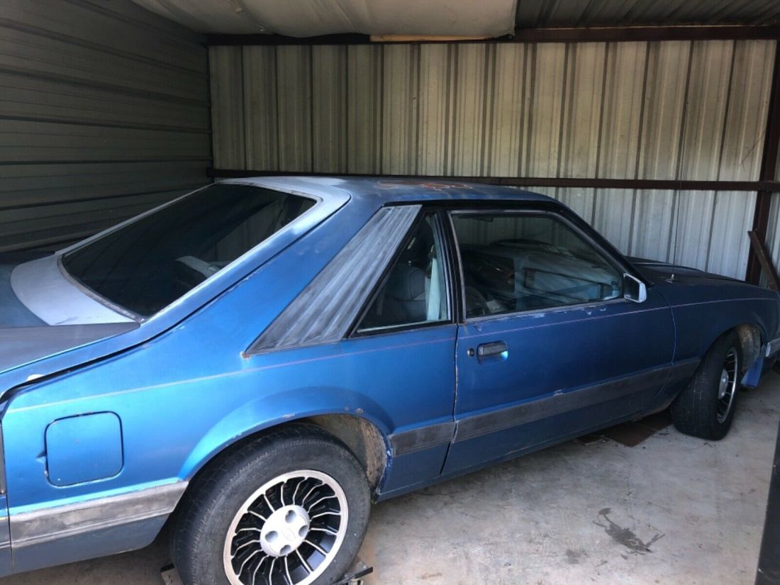 5 Speed, Great V8 swap candidate! Clear title 1986 Ford Mustang LX