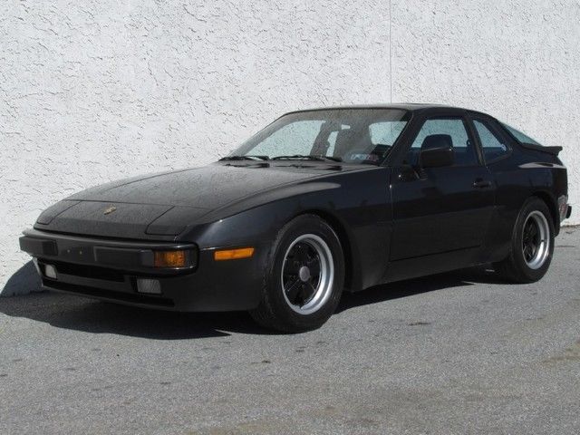 1985 Porsche 944 - photo 2